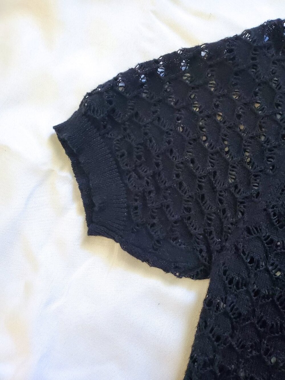 Mini Cropped Cardi - Picture 3 of 11